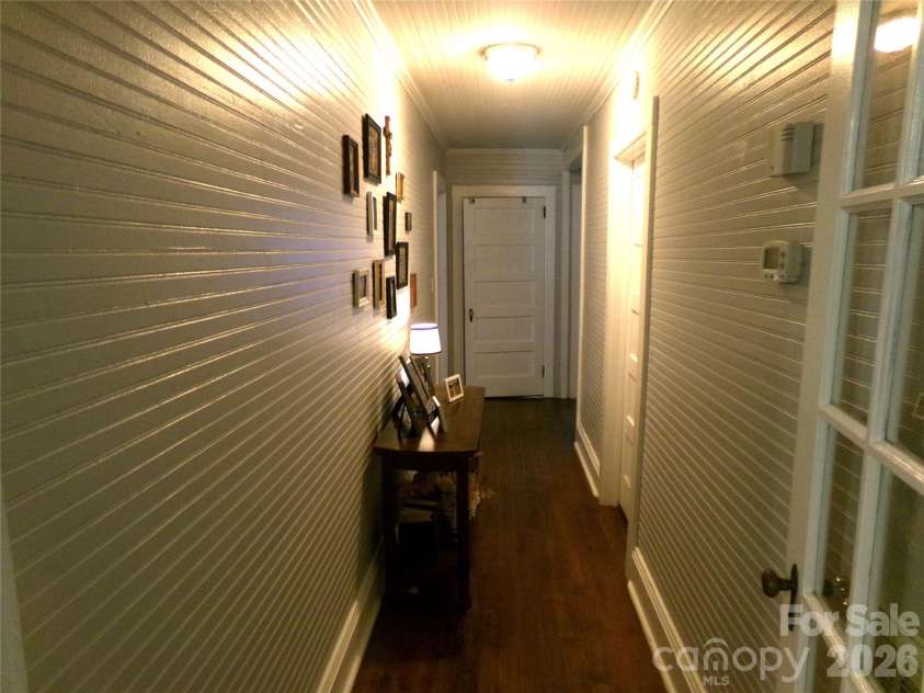 44731 Gold Branch Road, Richfield, NC 28137.  MLS# CAR4428570, YatesRealty ID 53701. Main Hallway