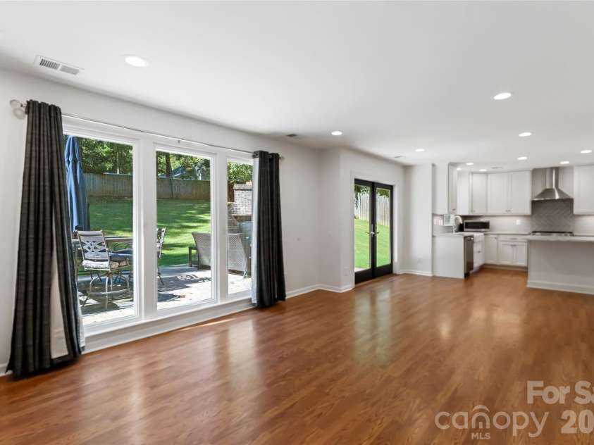 3301 Rillet Court, Charlotte, NC 28269.  MLS# CAR4427883, YatesRealty ID 53702. 