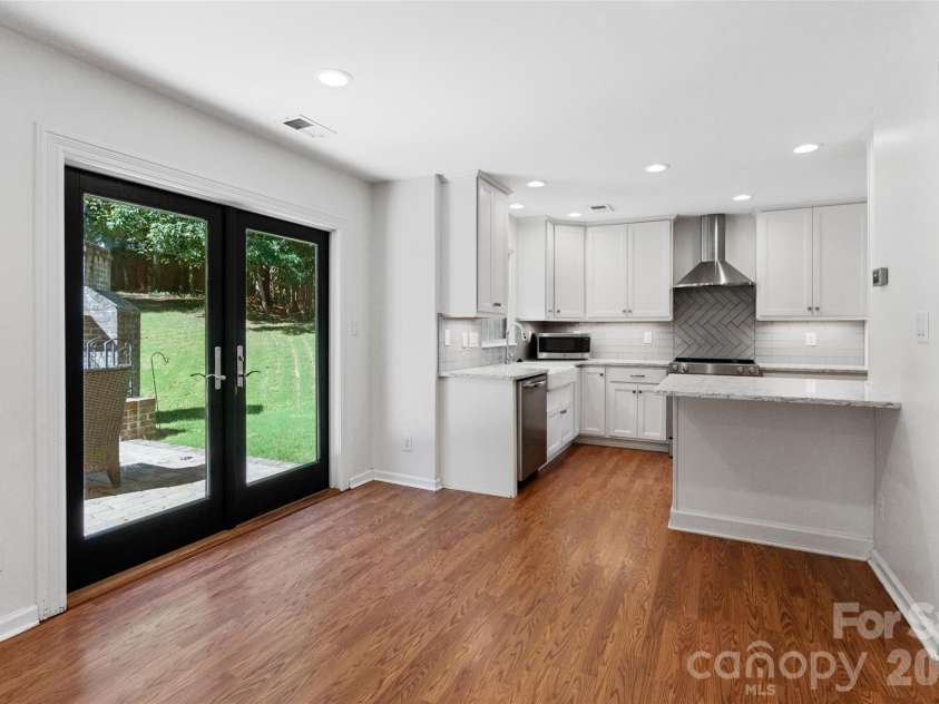 3301 Rillet Court, Charlotte, NC 28269.  MLS# CAR4427883, YatesRealty ID 53702. 