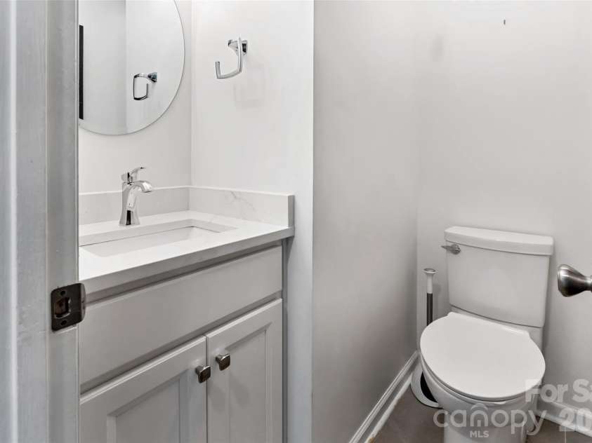 3301 Rillet Court, Charlotte, NC 28269.  MLS# CAR4427883, YatesRealty ID 53702. 