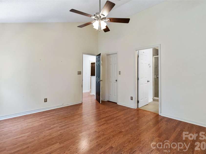 3301 Rillet Court, Charlotte, NC 28269.  MLS# CAR4427883, YatesRealty ID 53702. 