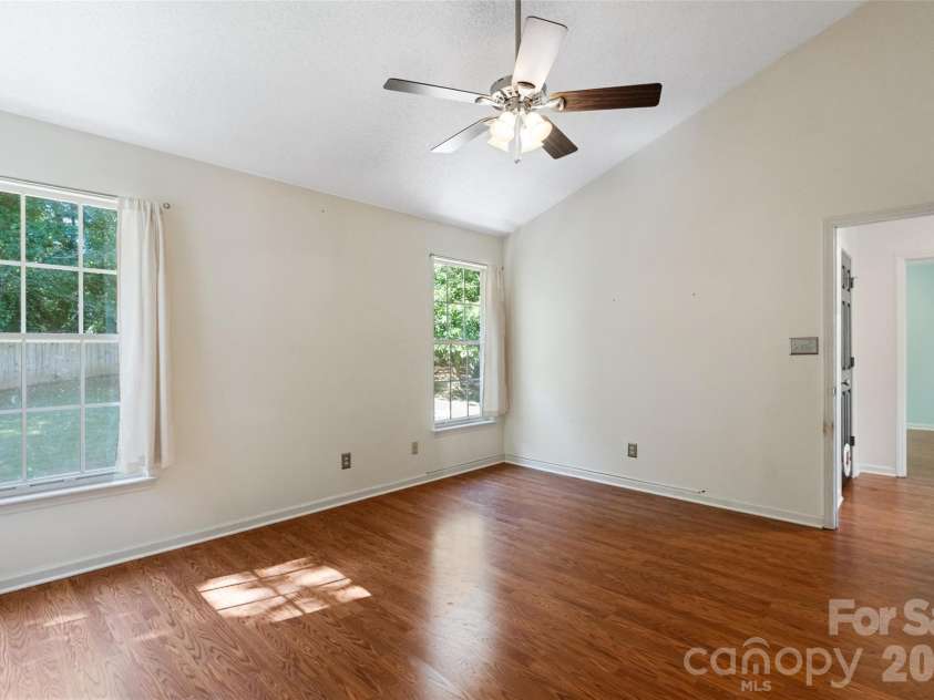 3301 Rillet Court, Charlotte, NC 28269.  MLS# CAR4427883, YatesRealty ID 53702. 