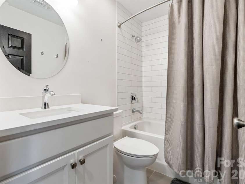3301 Rillet Court, Charlotte, NC 28269.  MLS# CAR4427883, YatesRealty ID 53702. 