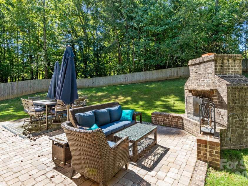 3301 Rillet Court, Charlotte, NC 28269.  MLS# CAR4427883, YatesRealty ID 53702. 