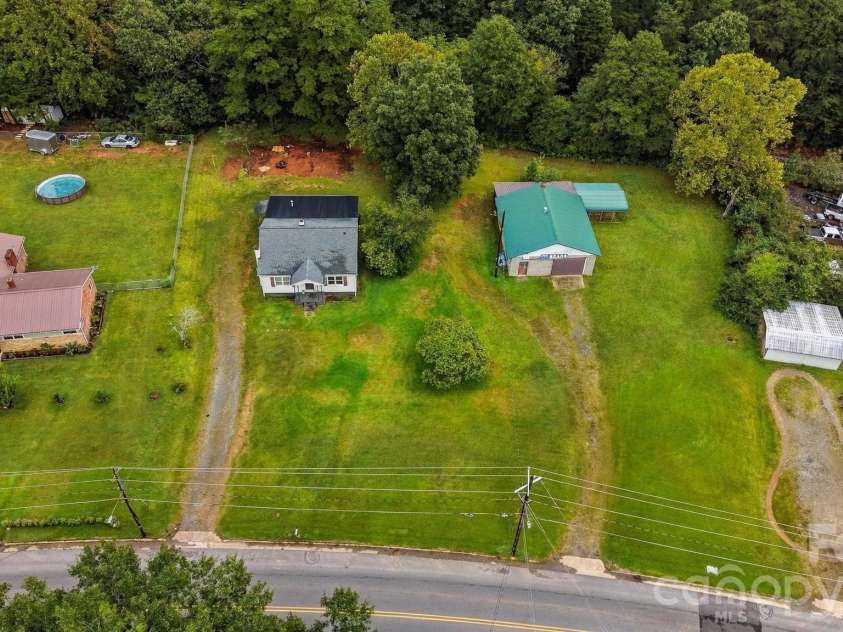 98 Duke Street, Granite Falls, NC 28630.  MLS# CAR4428648, YatesRealty ID 53706. 