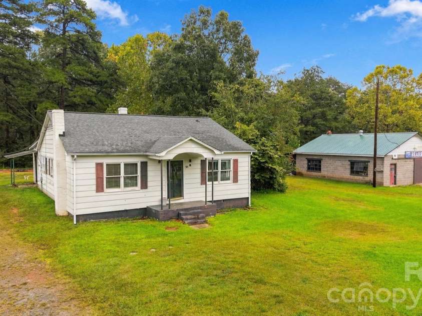 98 Duke Street, Granite Falls, NC 28630.  MLS# CAR4428648, YatesRealty ID 53706. 