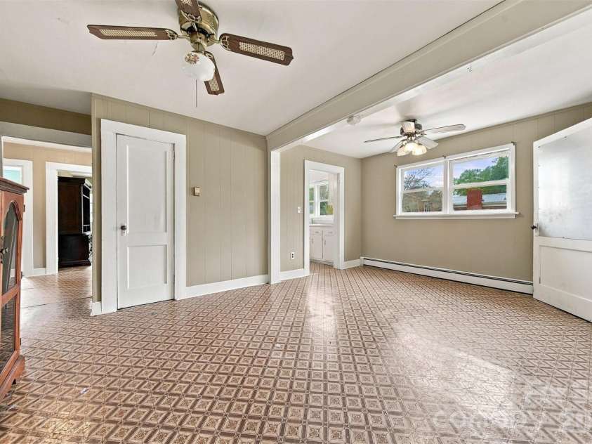 98 Duke Street, Granite Falls, NC 28630.  MLS# CAR4428648, YatesRealty ID 53706. 