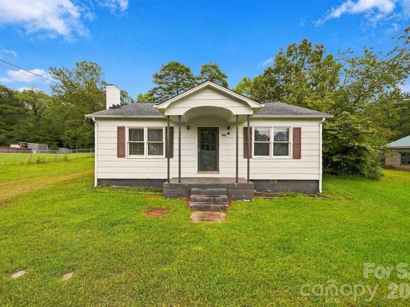 98 Duke Street, Granite Falls, NC 28630.  MLS# CAR4428648, YatesRealty ID 53706. 