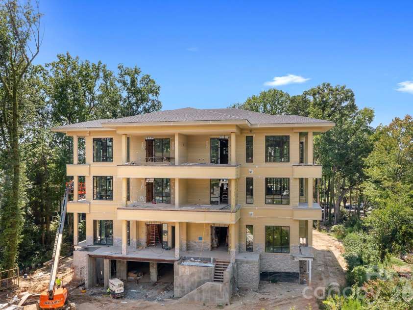 620 Southwest Drive, Davidson, NC 28036.  MLS# CAR4429987, YatesRealty ID 53708. 