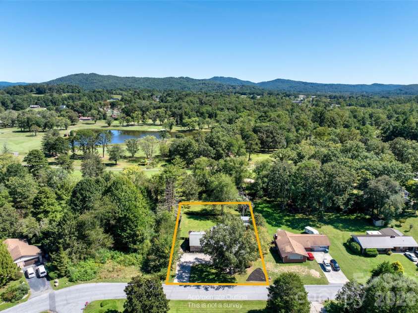 109 Greenwood Forest Drive, Etowah, NC 28729.  MLS# CAR4429683, YatesRealty ID 53712. 