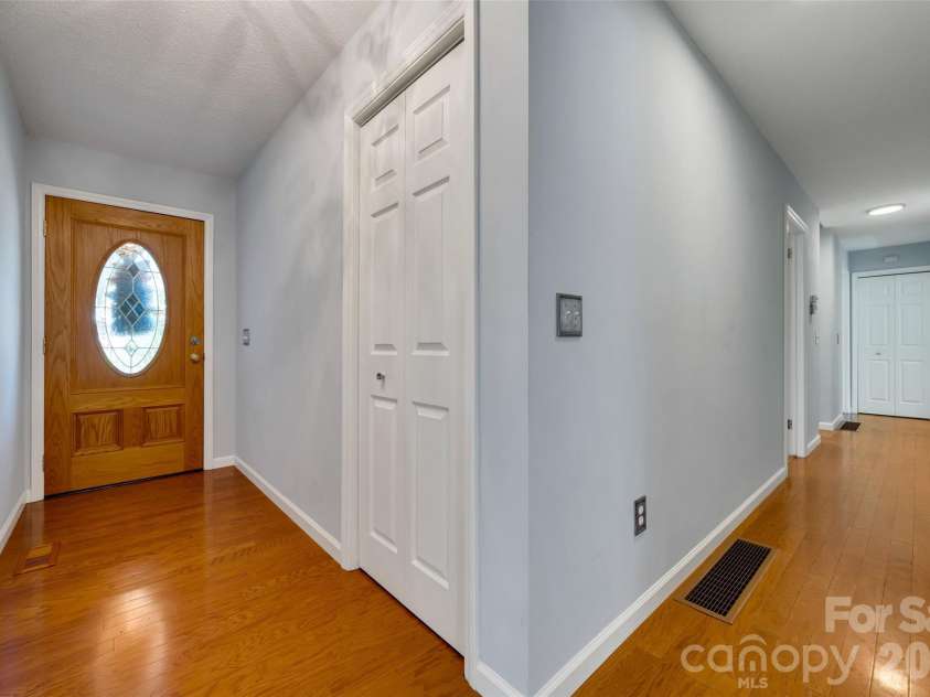 109 Greenwood Forest Drive, Etowah, NC 28729.  MLS# CAR4429683, YatesRealty ID 53712. 