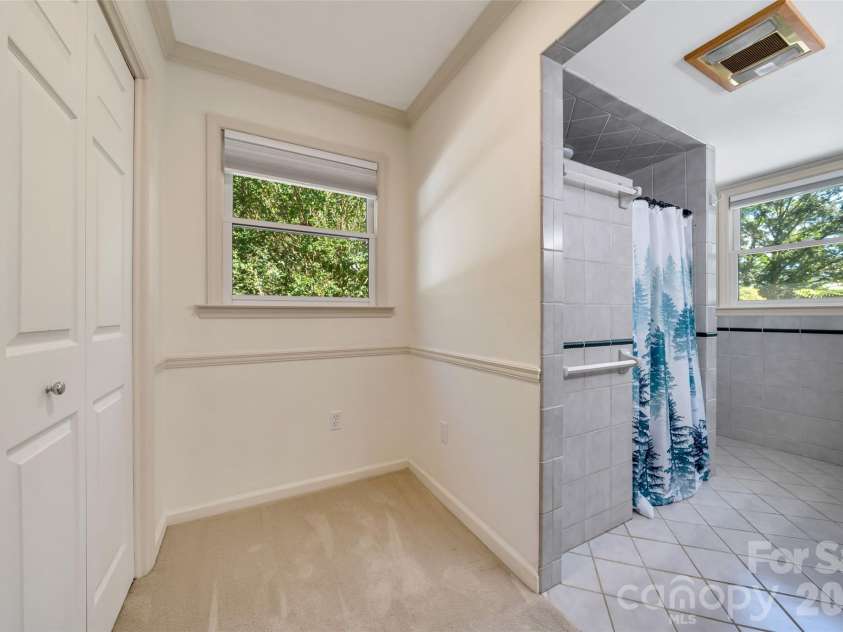 109 Greenwood Forest Drive, Etowah, NC 28729.  MLS# CAR4429683, YatesRealty ID 53712. 
