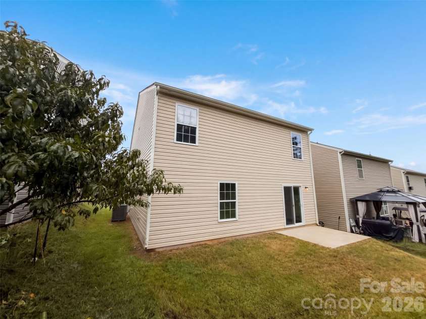 3980 Long Arrow Drive, Concord, NC 28025.  MLS# CAR4429827, YatesRealty ID 53713. 