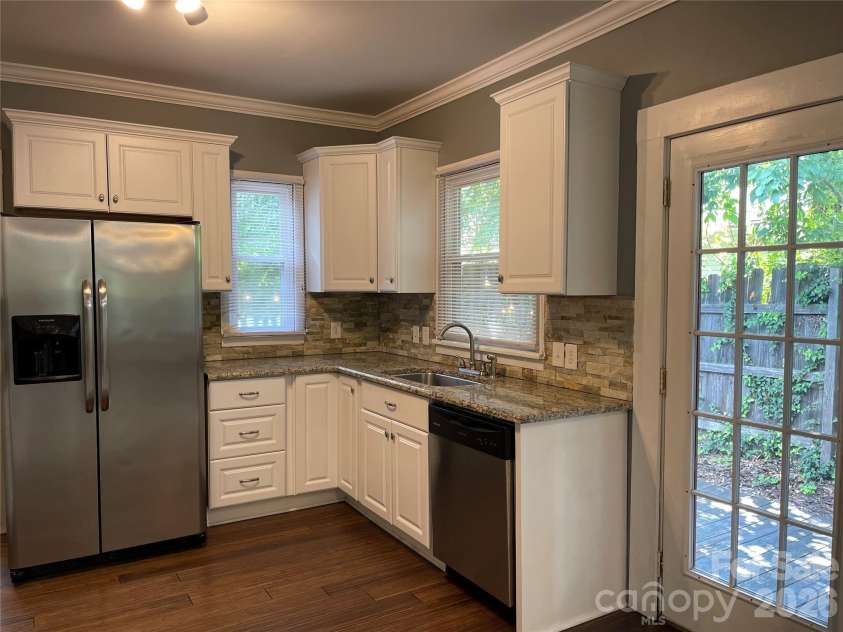 216 Catawba Avenue, Mount Holly, NC 28120.  MLS# CAR4425168, YatesRealty ID 53718. 