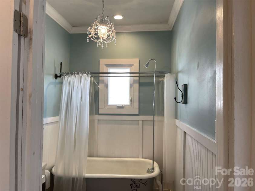 216 Catawba Avenue, Mount Holly, NC 28120.  MLS# CAR4425168, YatesRealty ID 53718. 