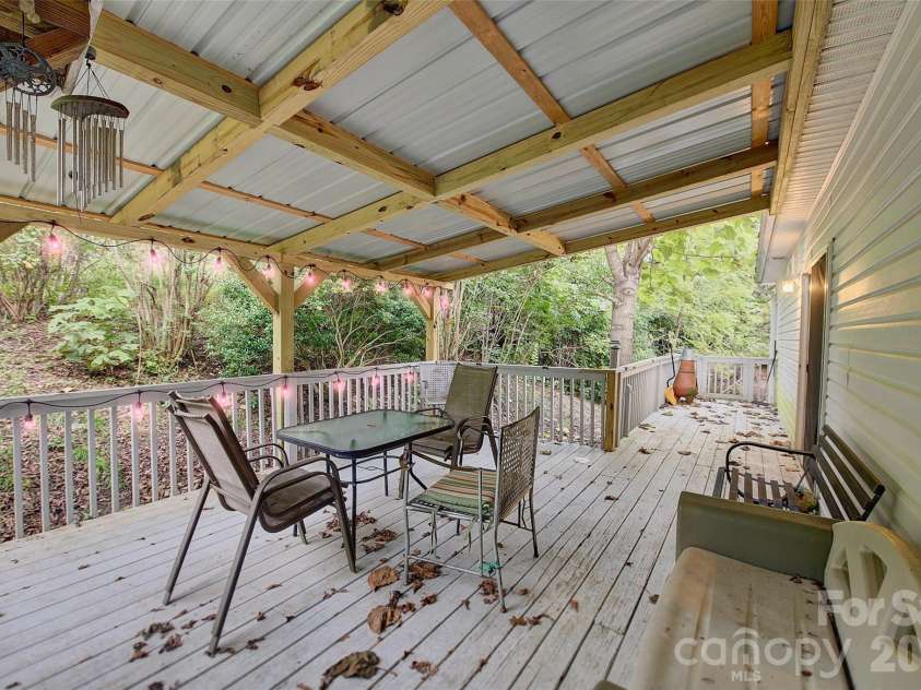 397 Reservoir Road, Spruce Pine, NC 28777.  MLS# CAR4429844, YatesRealty ID 53719. 