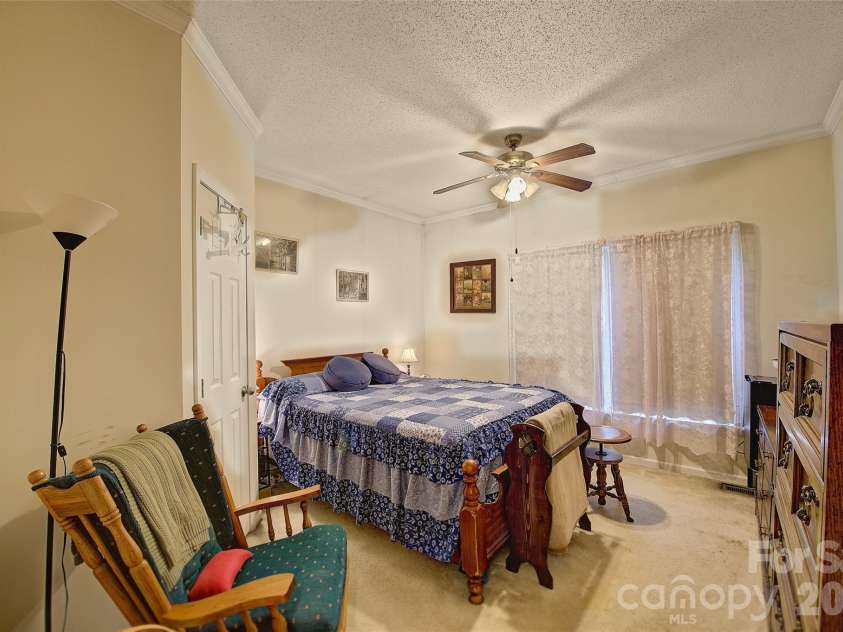 397 Reservoir Road, Spruce Pine, NC 28777.  MLS# CAR4429844, YatesRealty ID 53719. 