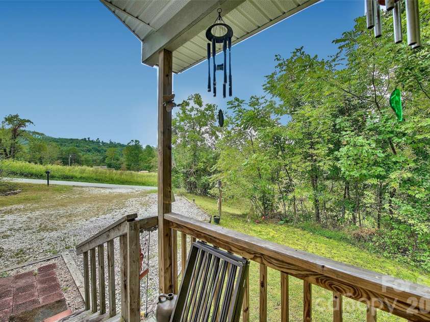 397 Reservoir Road, Spruce Pine, NC 28777.  MLS# CAR4429844, YatesRealty ID 53719. 