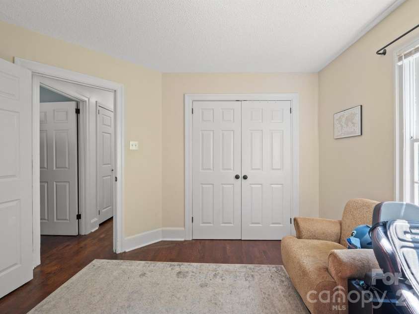 907 Mauney Road, Stanley, NC 28164.  MLS# CAR4429379, YatesRealty ID 53720. 