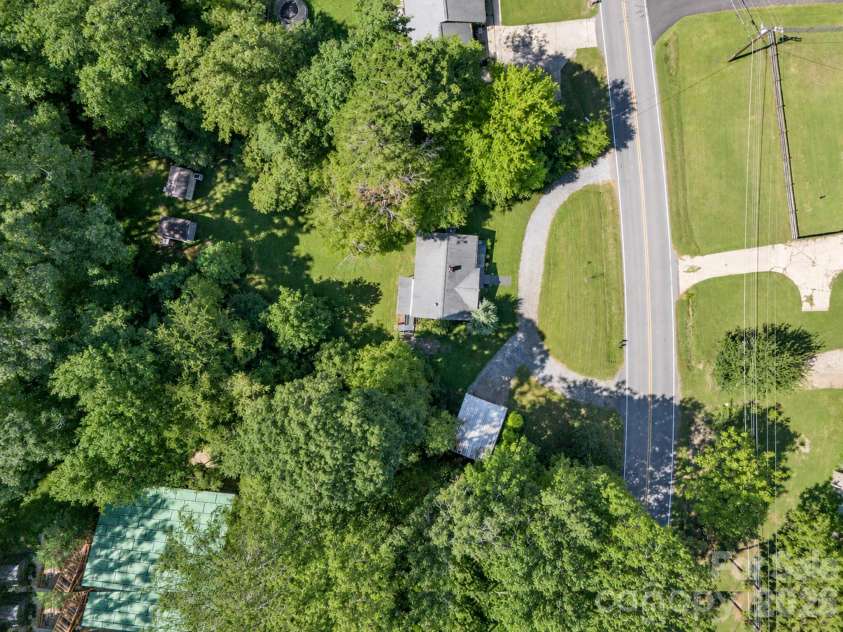 907 Mauney Road, Stanley, NC 28164.  MLS# CAR4429379, YatesRealty ID 53720. 