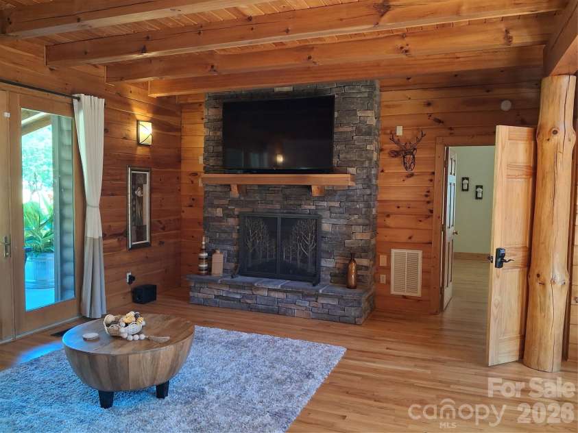 101 Trinity Drive, Clyde, NC 28721.  MLS# CAR4429185, YatesRealty ID 53729. 