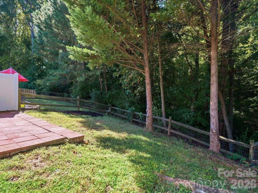 545 Weavers Crossing, Fort Mill, SC 29715.  MLS# CAR4429864, YatesRealty ID 53735. 