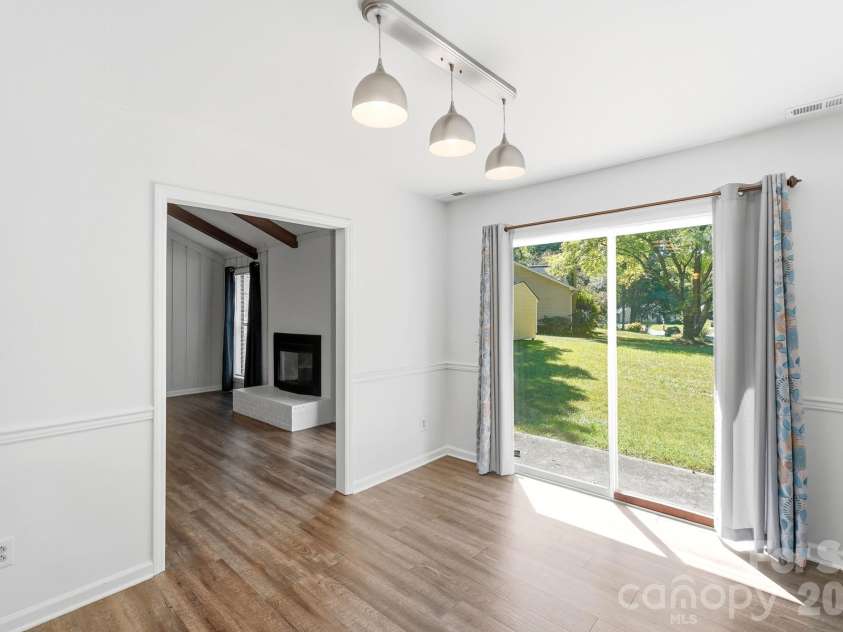 5921 Falstaff Drive, Charlotte, NC 28227.  MLS# CAR4429279, YatesRealty ID 53736. 
