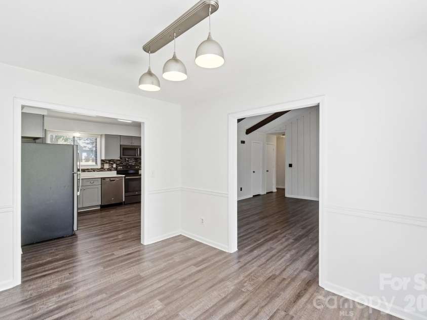 5921 Falstaff Drive, Charlotte, NC 28227.  MLS# CAR4429279, YatesRealty ID 53736. 