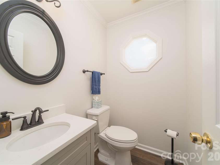 165 Scott Trace, Salisbury, NC 28147.  MLS# CAR4429732, YatesRealty ID 53739. 