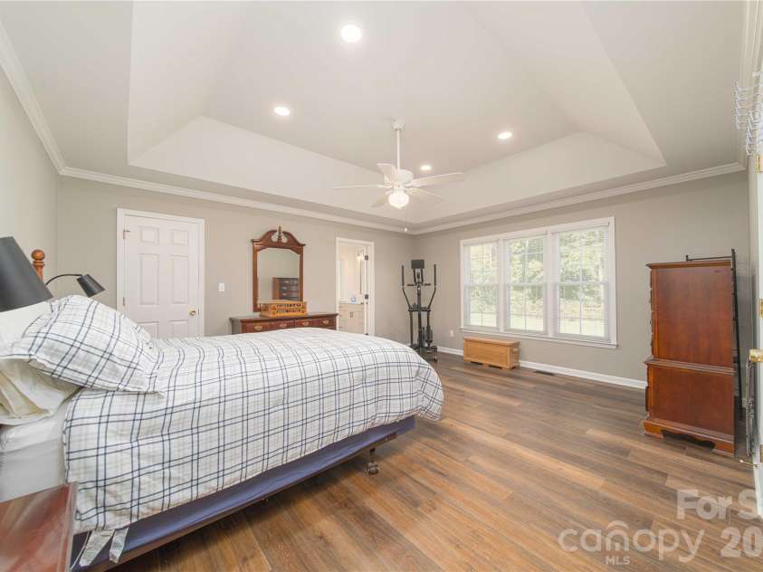 165 Scott Trace, Salisbury, NC 28147.  MLS# CAR4429732, YatesRealty ID 53739. 