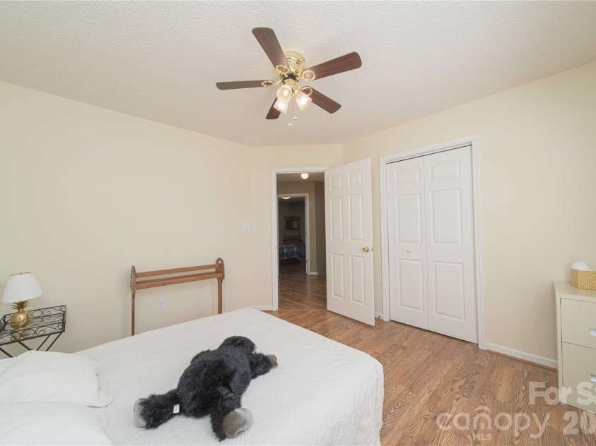 165 Scott Trace, Salisbury, NC 28147.  MLS# CAR4429732, YatesRealty ID 53739. 