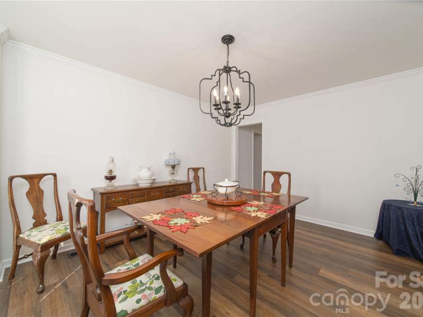 165 Scott Trace, Salisbury, NC 28147.  MLS# CAR4429732, YatesRealty ID 53739. 