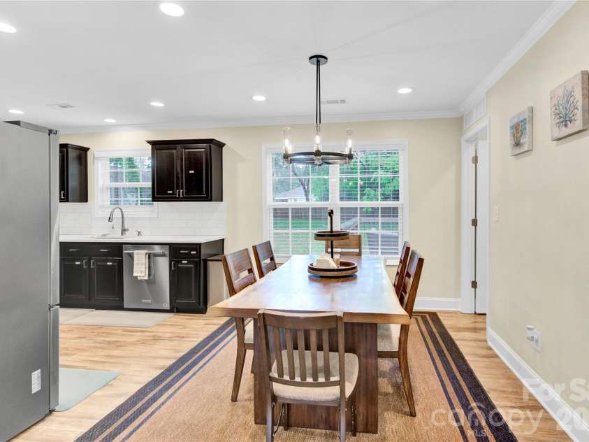 919 Edgemont Avenue, Belmont, NC 28012.  MLS# CAR4429900, YatesRealty ID 53740. 