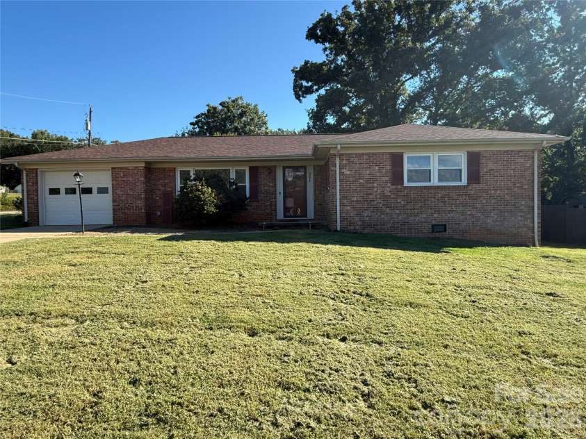 3204 Bass Avenue, Valdese, NC 28690.  MLS# CAR4429440, YatesRealty ID 53741. 