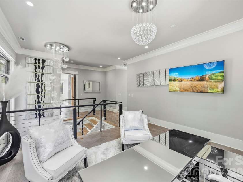 15650 Youngblood Road, Charlotte, NC 28278.  MLS# CAR4429465, YatesRealty ID 53745. 