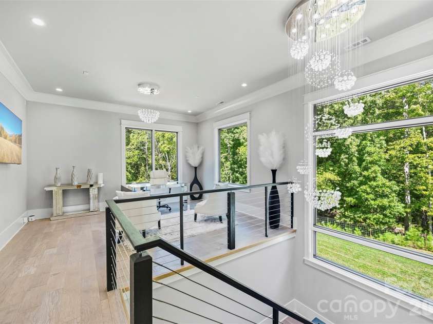 15650 Youngblood Road, Charlotte, NC 28278.  MLS# CAR4429465, YatesRealty ID 53745. 