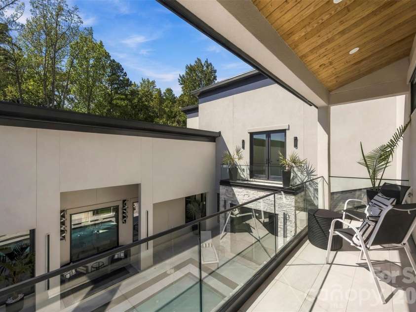 15650 Youngblood Road, Charlotte, NC 28278.  MLS# CAR4429465, YatesRealty ID 53745. 