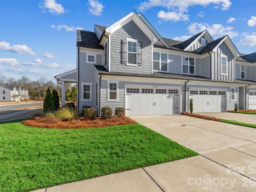 13042 Rover Street, Charlotte, NC 28273.  MLS# CAR4429809, YatesRealty ID 53747. 