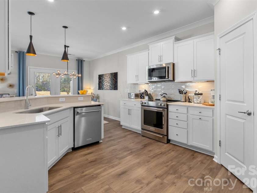 13042 Rover Street, Charlotte, NC 28273.  MLS# CAR4429809, YatesRealty ID 53747. 