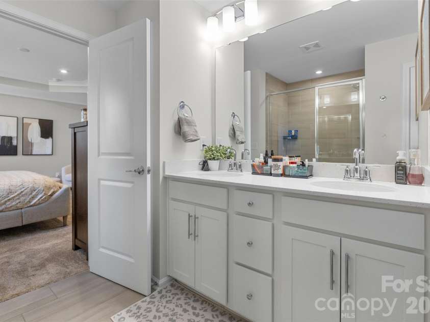 13042 Rover Street, Charlotte, NC 28273.  MLS# CAR4429809, YatesRealty ID 53747. 