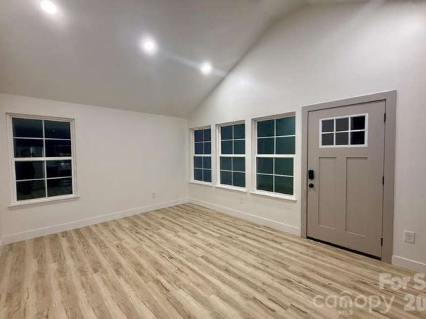 107 Cotton Grove Road, Lexington, NC 27292.  MLS# CAR4428909, YatesRealty ID 53749. 
