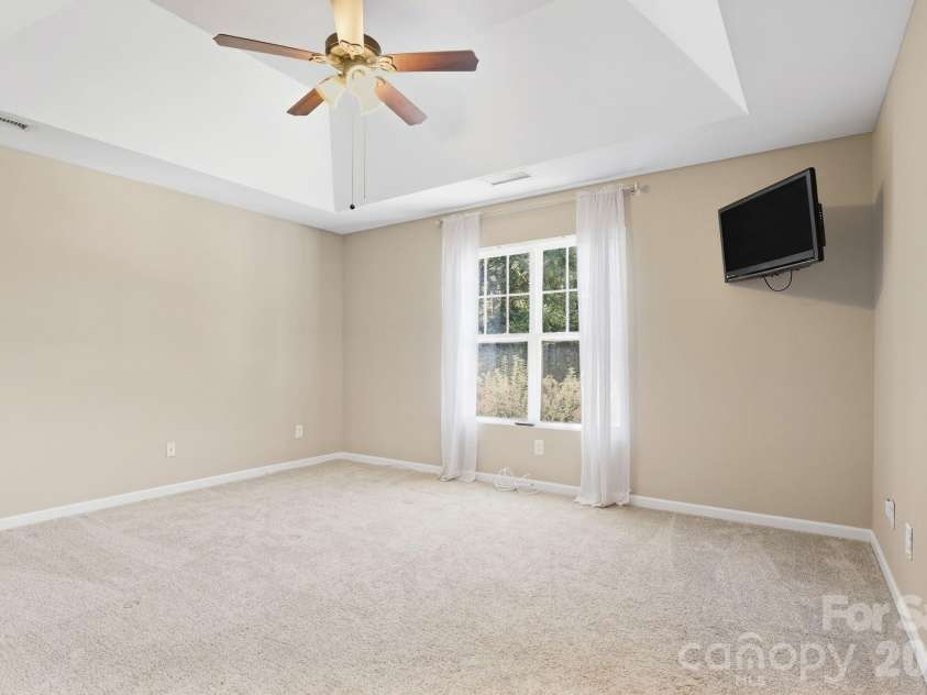 1020 Traditions Park Drive, Pineville, NC 28134.  MLS# CAR4428978, YatesRealty ID 53750. 