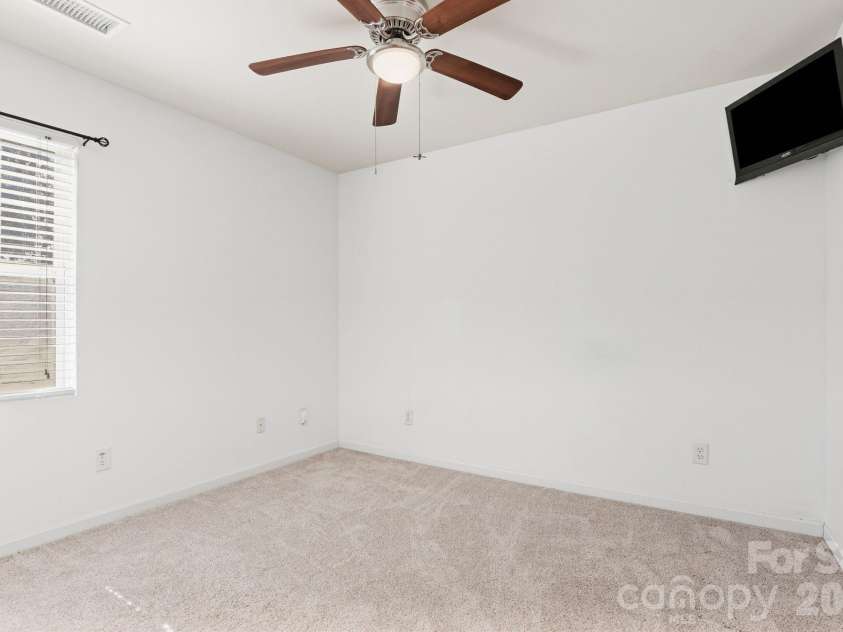 1020 Traditions Park Drive, Pineville, NC 28134.  MLS# CAR4428978, YatesRealty ID 53750. 