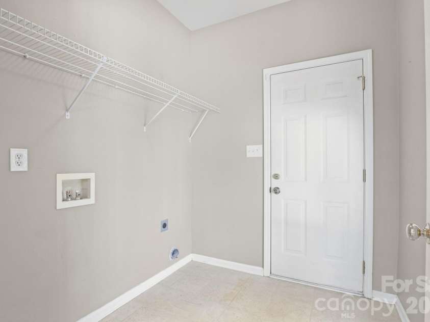 1020 Traditions Park Drive, Pineville, NC 28134.  MLS# CAR4428978, YatesRealty ID 53750. 