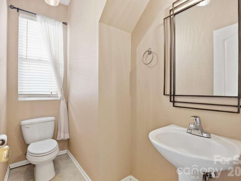1020 Traditions Park Drive, Pineville, NC 28134.  MLS# CAR4428978, YatesRealty ID 53750. Powder Room