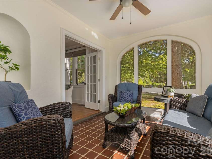 200 Kimberly Avenue, Asheville, NC 28804.  MLS# CAR4429013, YatesRealty ID 53751. Sunroom.