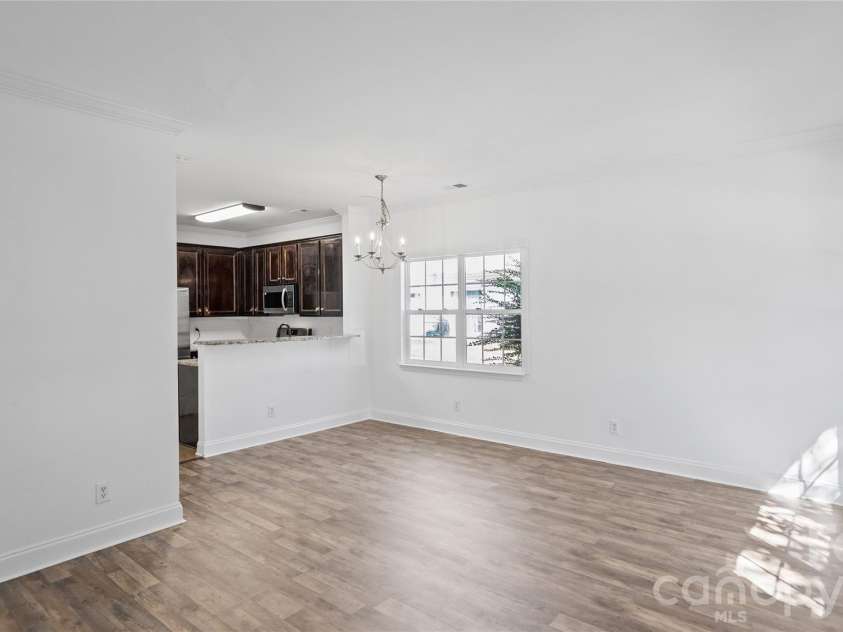 2859 Summergrove Court, Matthews, NC 28105.  MLS# CAR4429068, YatesRealty ID 53753. 