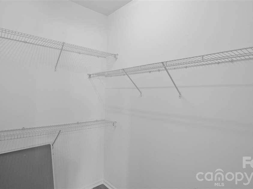 2859 Summergrove Court, Matthews, NC 28105.  MLS# CAR4429068, YatesRealty ID 53753. 