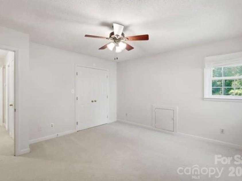 1677 Double Oaks Road, Fort Mill, SC 29715.  MLS# CAR4429426, YatesRealty ID 53755. Bedroom 4