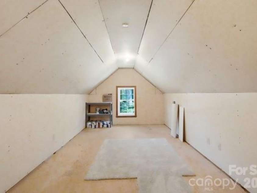 1677 Double Oaks Road, Fort Mill, SC 29715.  MLS# CAR4429426, YatesRealty ID 53755. Over Garage
